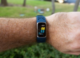 Fitbit Charge 5智能手表評測