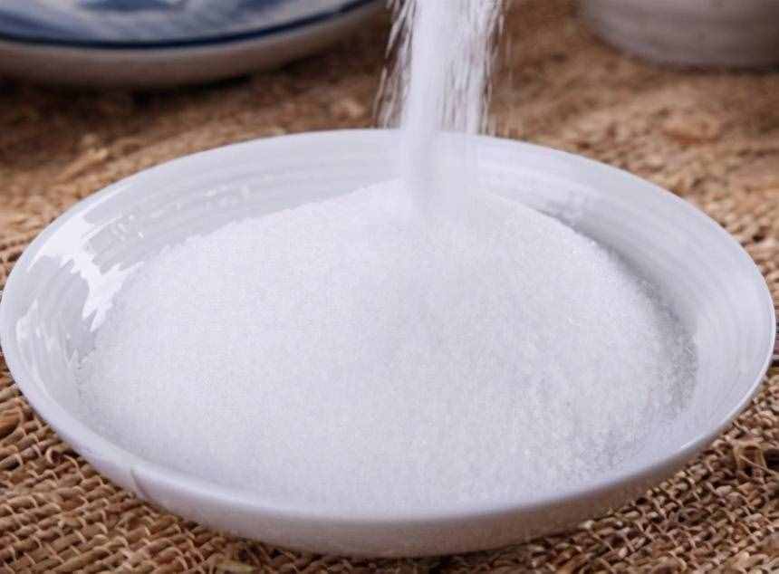 用鹽洗臉好嗎 竟有這些功效
