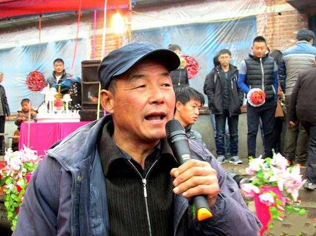 招待什么意思(酒吧開招待什么意思)