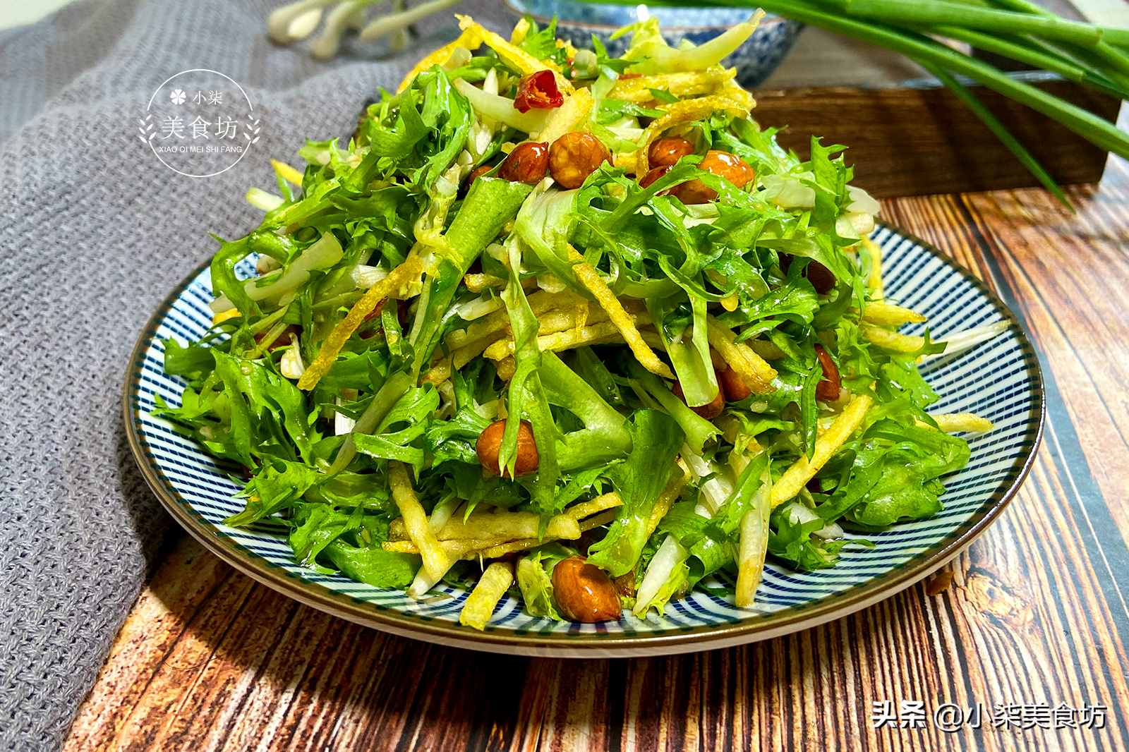自從苦菊學(xué)會(huì)這樣做，我家隔三差五就吃，營養(yǎng)減肥菜，做法超簡單