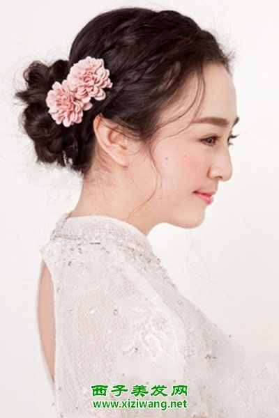 晚禮服發(fā)型