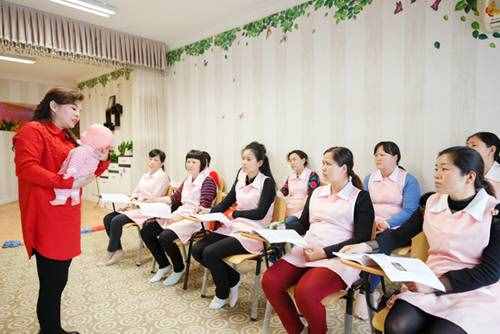 學月嫂怎么選擇，有哪些靠譜的月嫂培訓機構(gòu)？