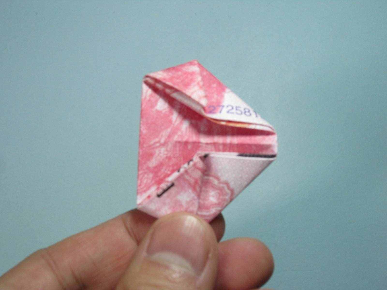 手工折紙愛(ài)心 用錢(qián)折紙立體愛(ài)心詳細(xì)圖解