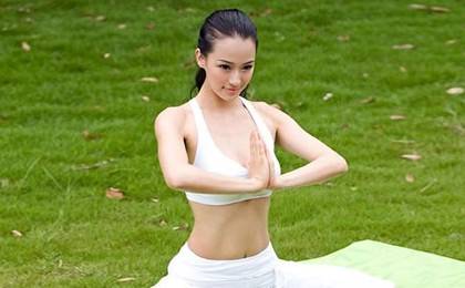 除了豐胸，女人常吃它，讓乳房一大再大?。ㄎ哪┧兔胤剑? inline=