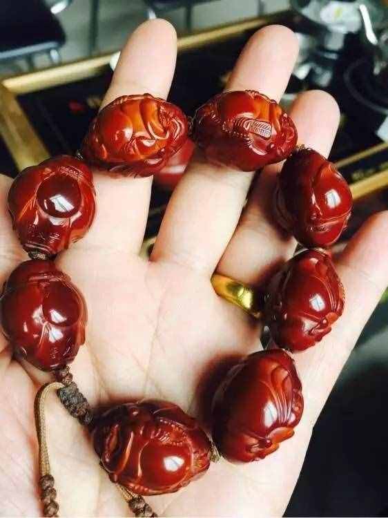 還在為文玩手串“繩結(jié)”犯愁嗎，來(lái)看看吧，穿繩打結(jié)從此不求人！