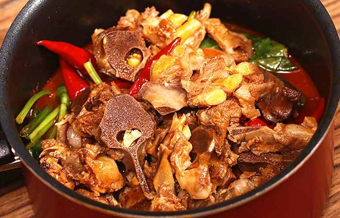 羊蝎子到底是什么，為啥叫羊蝎子，味道好吃嗎？漲知識(shí)了