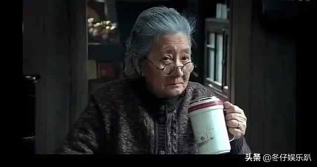 11年前大火的《蝸居》為何被禁播？看完緣由真佩服，這劇可真敢拍