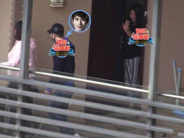 陳學(xué)東戀情公開？緋聞女友正面照曝光 也是為了給李小璐擋槍？