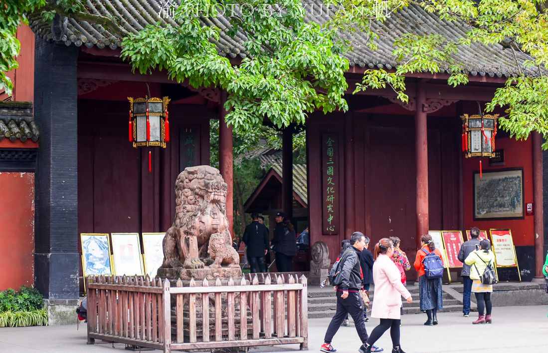 三國圣地成都武侯祠，中國唯一的君臣合祀祠廟，已有1700多年歷史