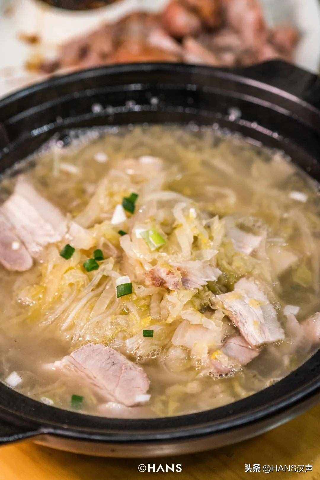 武漢4家東北館子，一家亮一樣硬菜