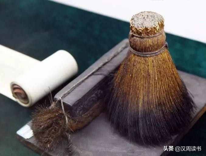 毛筆是什么時候發(fā)明的？“筆祖”居然是一名武將
