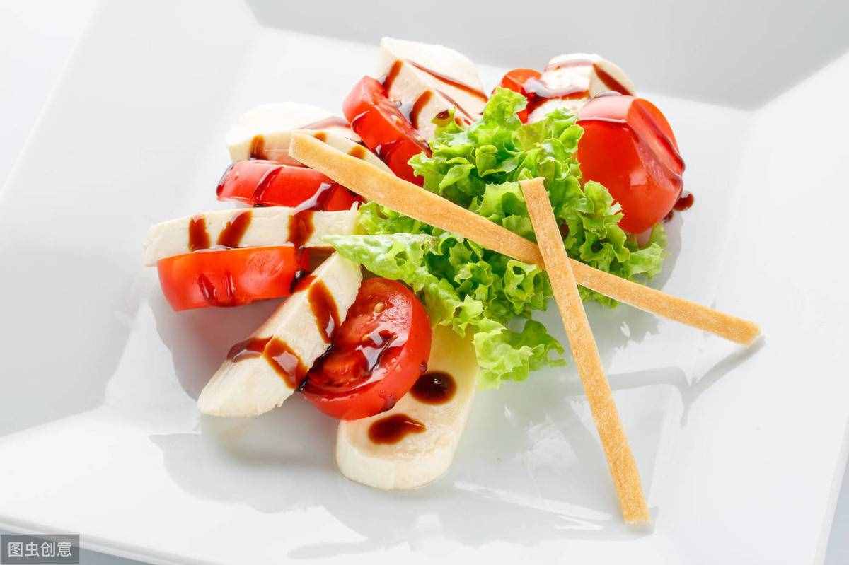 7個(gè)動(dòng)作減掉大腿贅肉，每天一遍，擁有楊冪的大長(zhǎng)腿