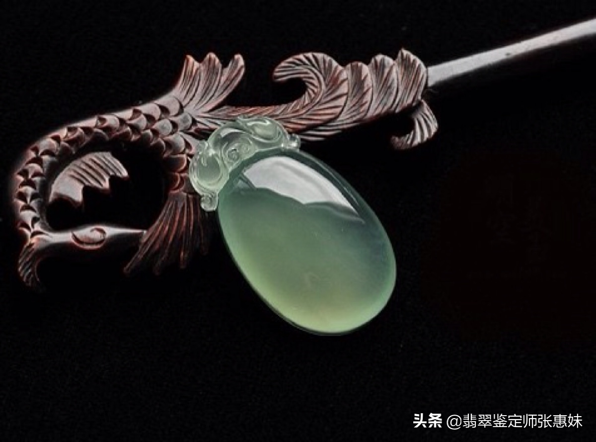 望、聞、測(cè)、切四種小辦法輔助你鑒定翡翠真假