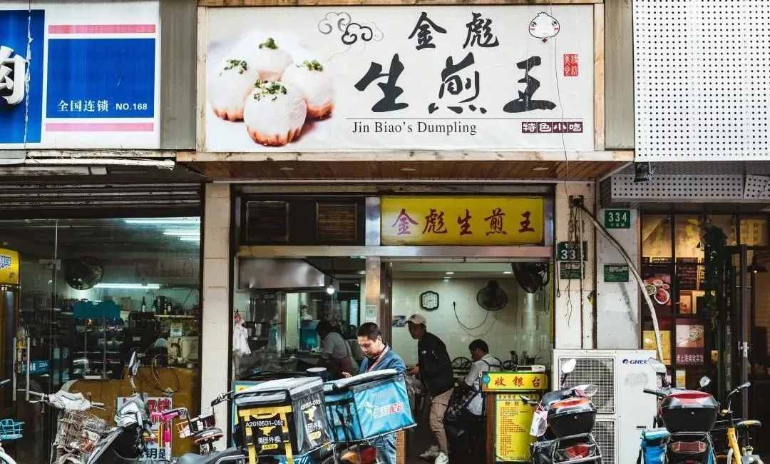 國慶最后兩天不用愁！上海三大著名美食街，你想吃的都在里面