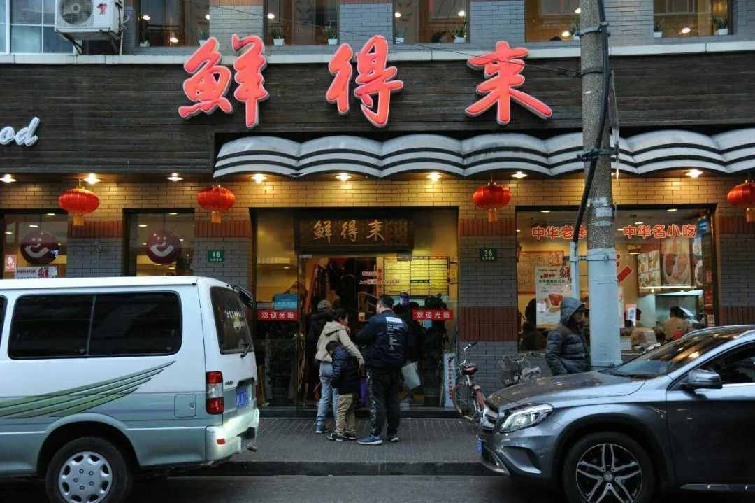 國慶最后兩天不用愁！上海三大著名美食街，你想吃的都在里面
