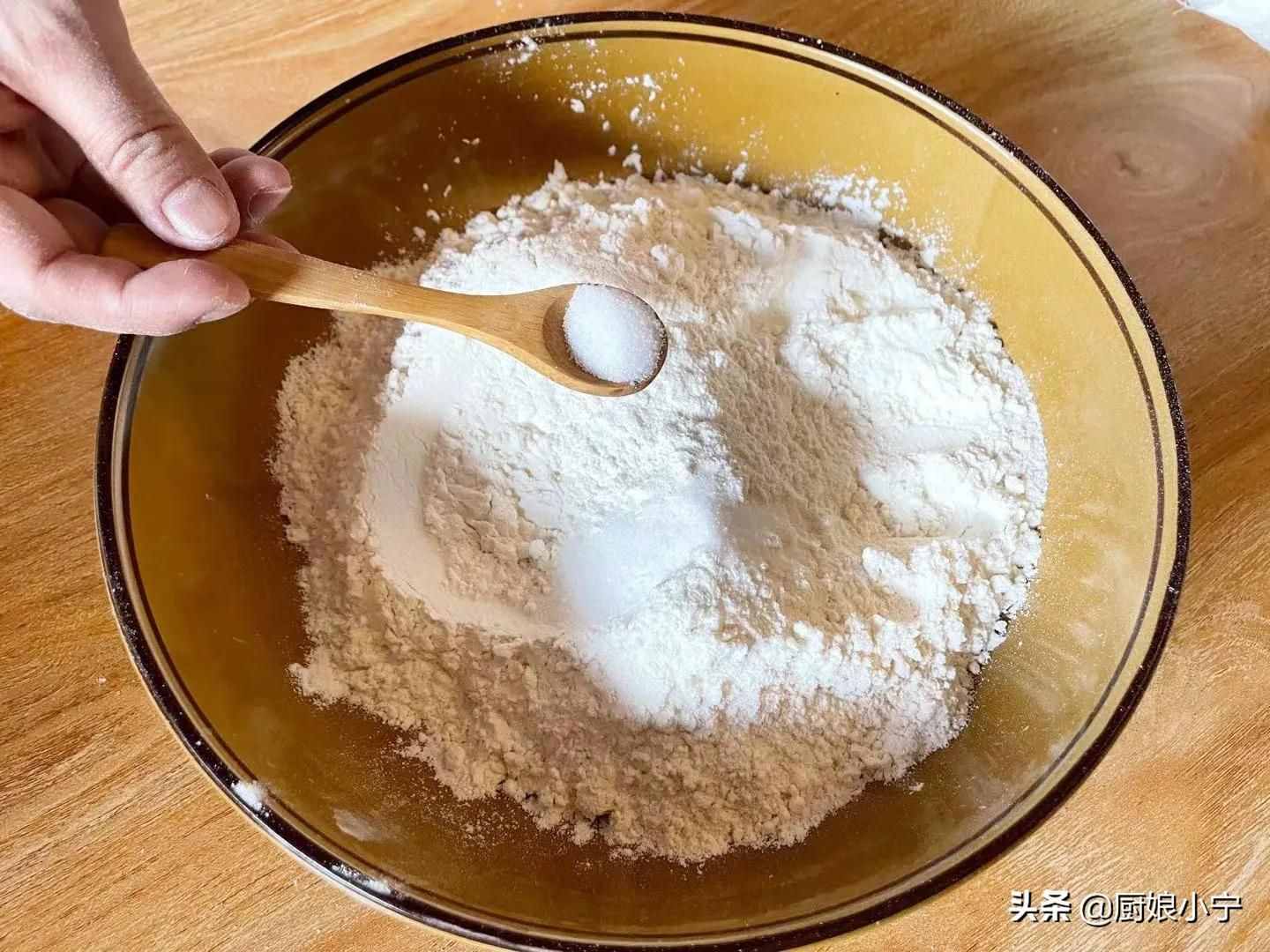 立春吃春餅，這方法才靠譜，輕薄柔軟、方法簡單，一次出鍋25張