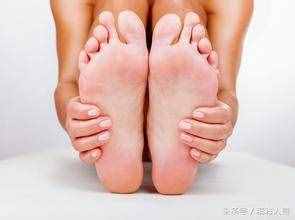 水泡型腳氣怎么治療，歡迎交流經(jīng)驗(yàn)，造福大家