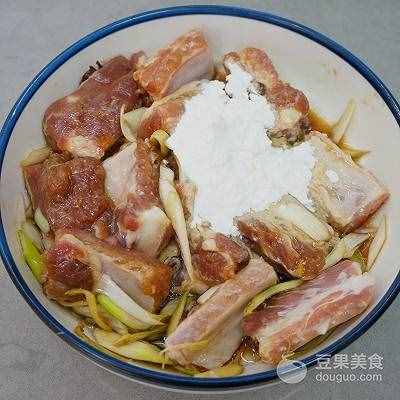 蒸香嫩排骨的做法
