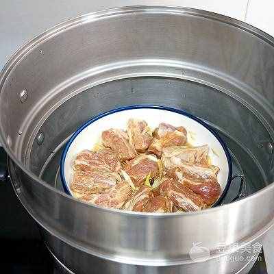 蒸香嫩排骨的做法