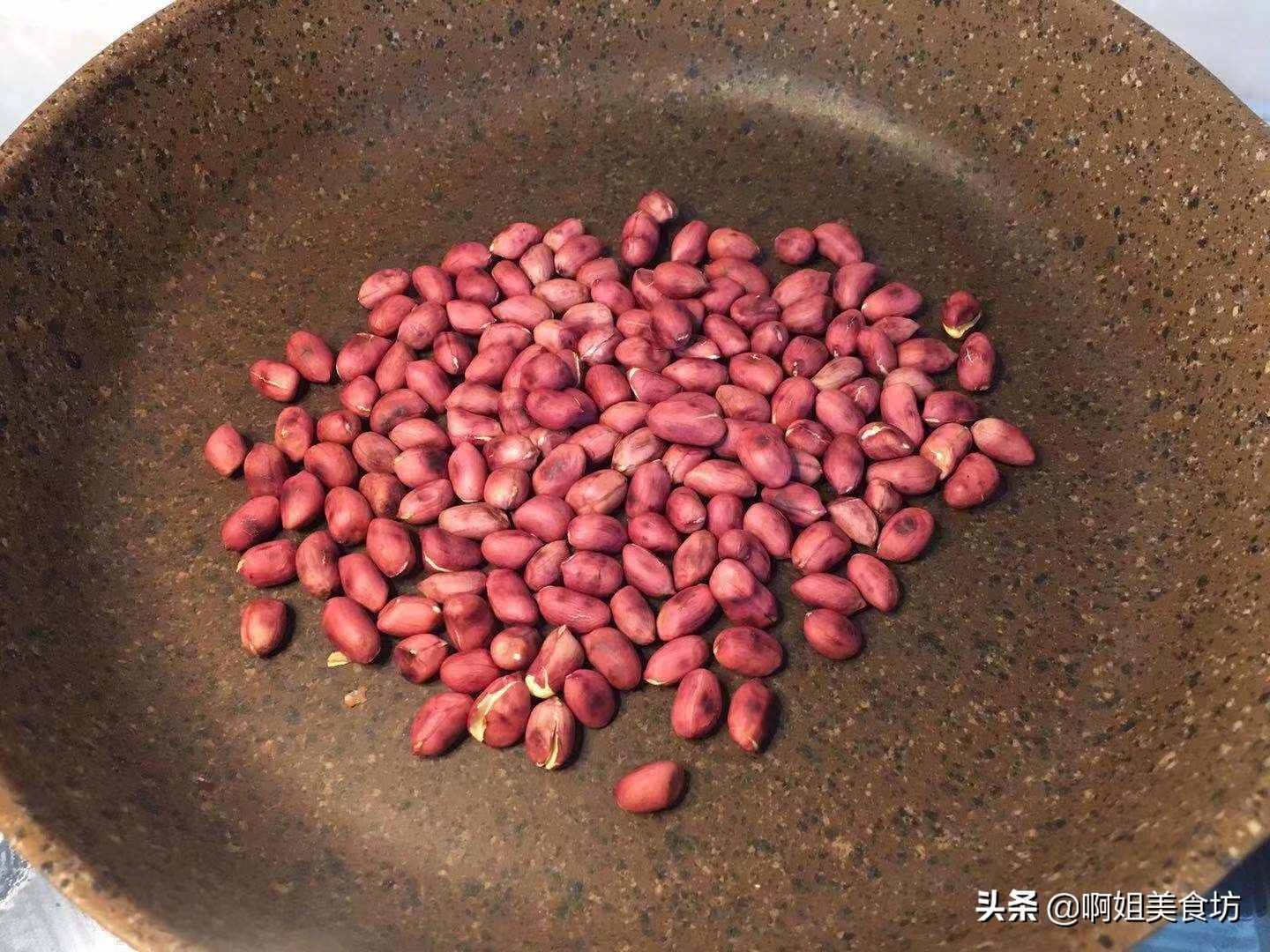 農(nóng)村人最愛吃的油茶面，簡單一炒美味即成，低脂營養(yǎng)又飽腹