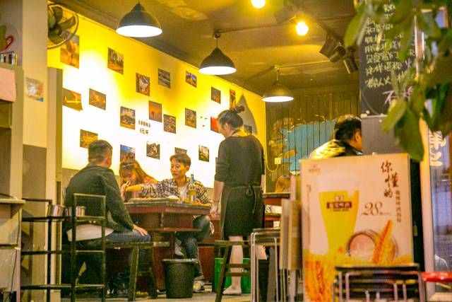 收藏！成都最火的18條美食街，再有人問來成都吃什么，就甩給他！