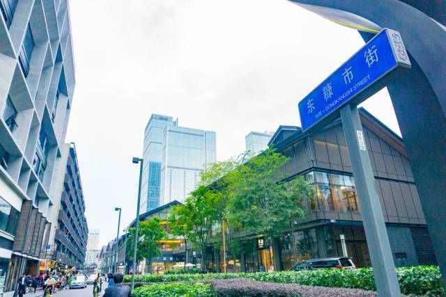 收藏！成都最火的18條美食街，再有人問來成都吃什么，就甩給他！