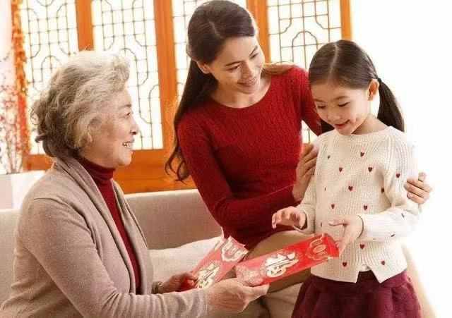 壓歲錢是年三十給還是初一給？給孩子說一說壓歲錢的由來和演變