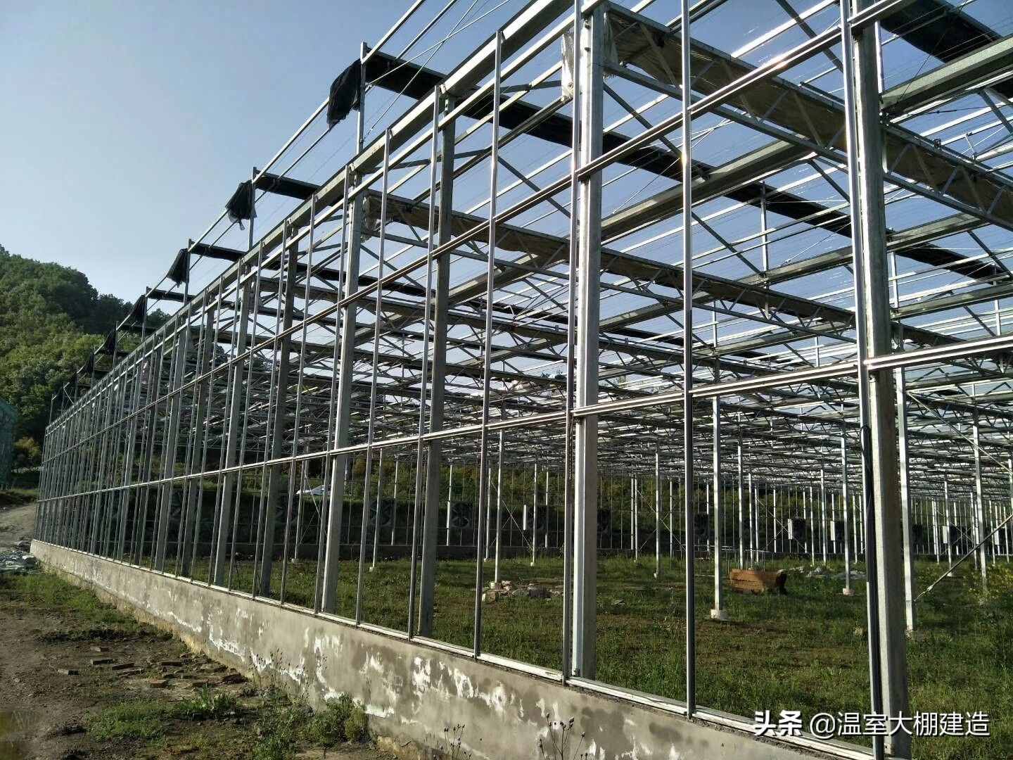 你知道溫室大棚的土建基礎(chǔ)應(yīng)該怎樣做嗎？