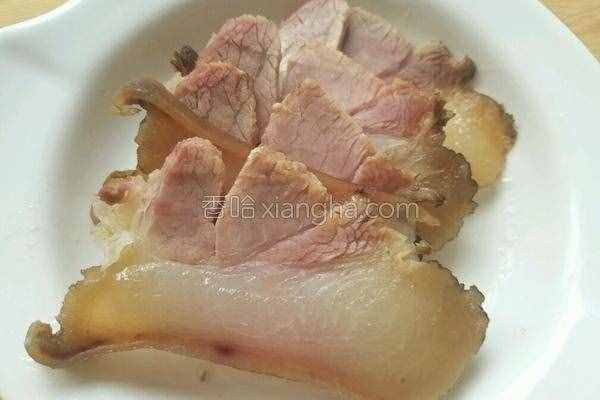 臘肉別再蒸著吃，4款家常做法簡單又美味，好吃的不要不要的！