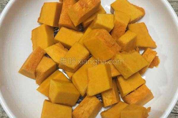 臘肉別再蒸著吃，4款家常做法簡單又美味，好吃的不要不要的！