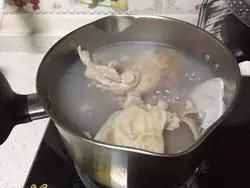 這碗湯稱為皇帝湯，連續(xù)喝了一個(gè)月胖十斤也值，正宗的基本沒(méi)了