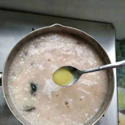 學會在家做皮蛋瘦肉粥，再也不用出門買了