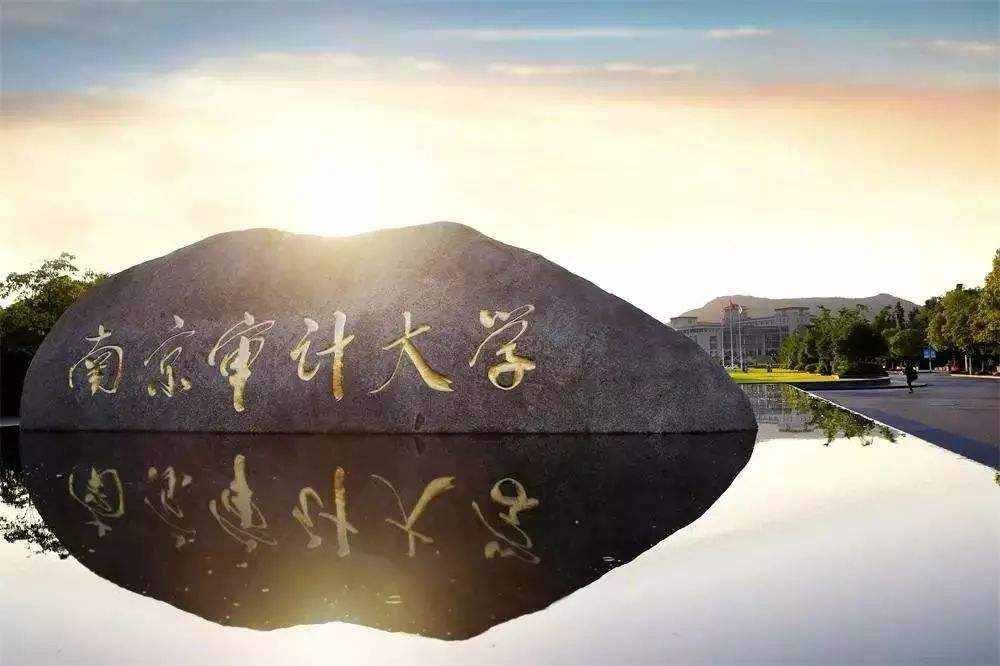 管理類8大熱門專業(yè)，有5個是“坑”？報考前不懂畢業(yè)可能后悔？