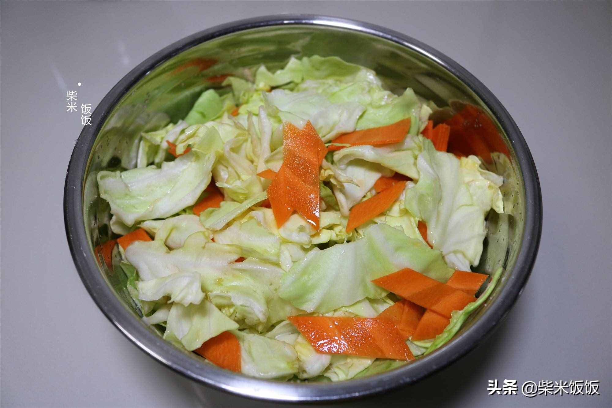 家常泡菜做法，方法簡單，晚上做早上就能吃，爽脆又開胃