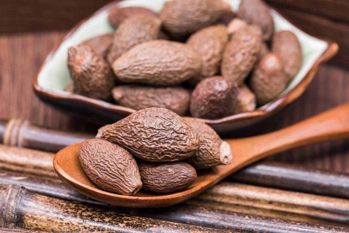 胖大海的功效與作用？清肺止咳效果好，但千萬(wàn)別亂喝