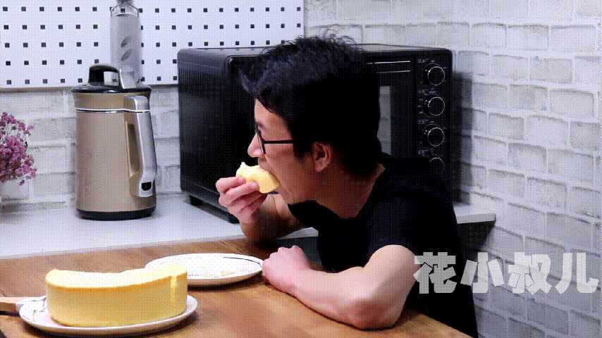 戚風(fēng)蛋糕不塌陷、不濕黏的做法，教你準(zhǔn)確掌握烤箱溫度