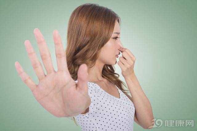 5個癥狀都有，婦科炎癥已上門，做好3項預(yù)防，遠離炎癥困擾