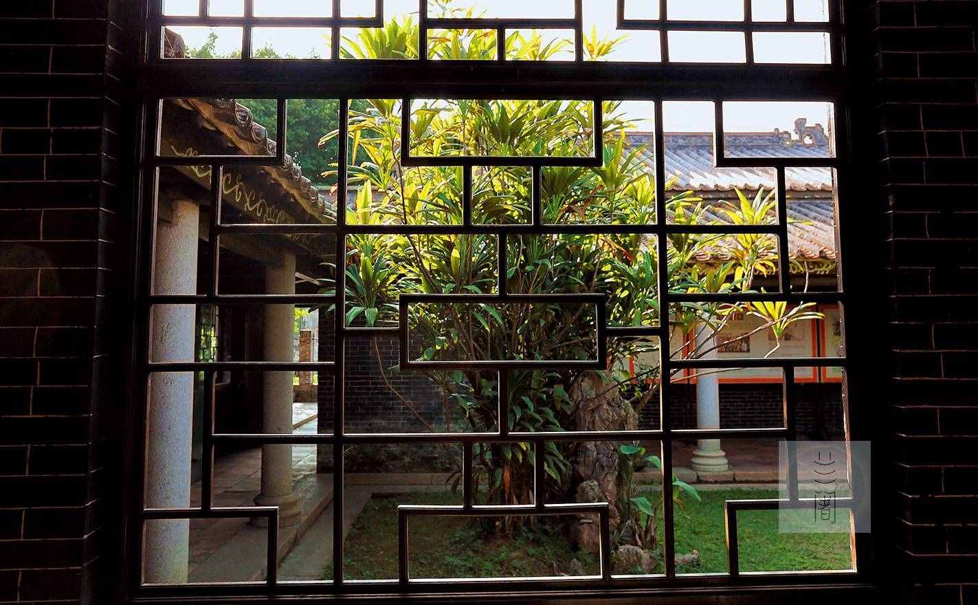 廣東梁?jiǎn)⒊示印倌曛莿t國(guó)智，少年強(qiáng)則國(guó)強(qiáng)