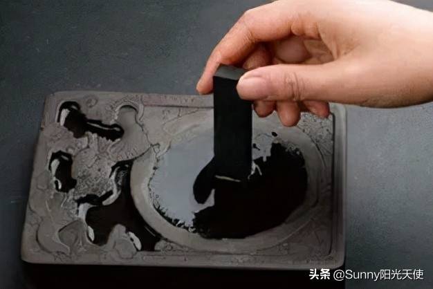 什么？再也不用再花時(shí)間磨墨？也不用擔(dān)心墨汁變臭了？