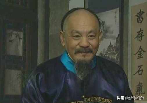 《雍正王朝》中李紱是個清官，為何買考題的時候70兩，說出就出？