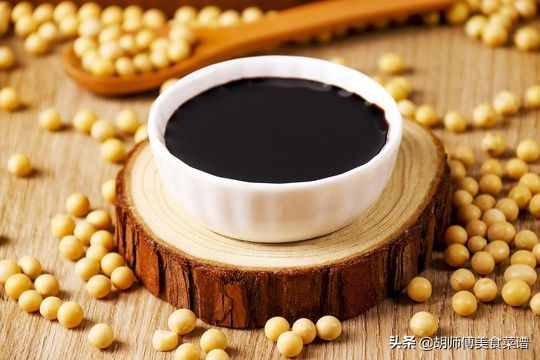 終于知道生抽、老抽、味極鮮、蠔油之間的區(qū)別和用法了，值得收藏