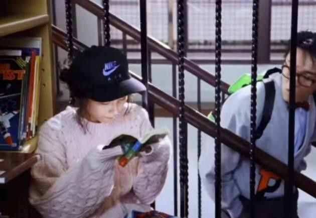 周星馳被曝與朱茵交往內(nèi)幕，兩人因戲生情，卻因莫文蔚介入分手？