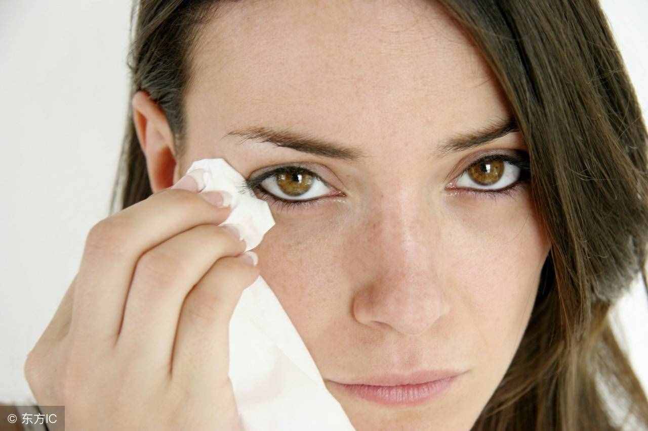 沙眼有什么癥狀？各期臨床癥狀各有不同，需認(rèn)真區(qū)分