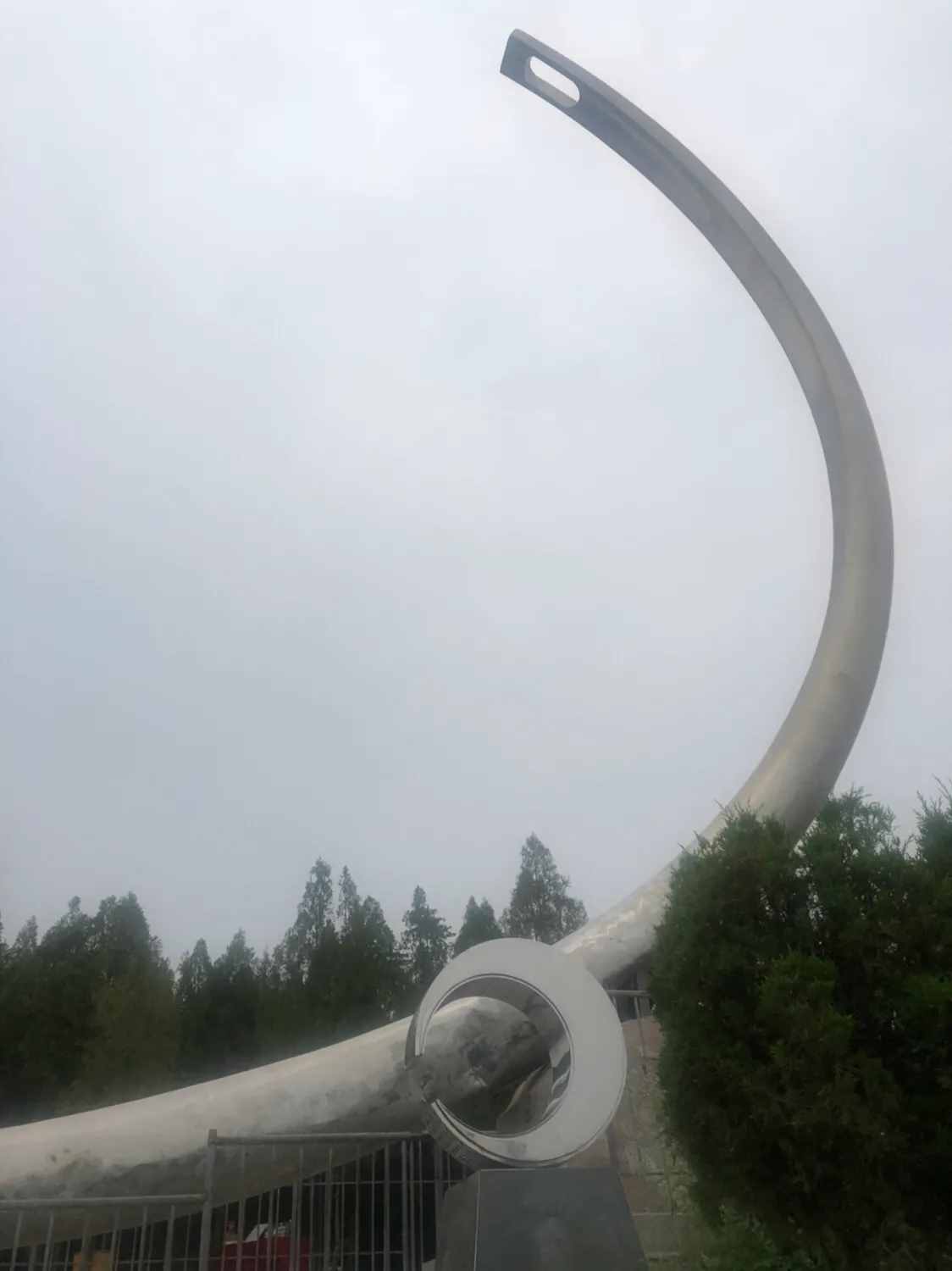 世界上最大的不銹鋼手術(shù)針一一焦作縫山針