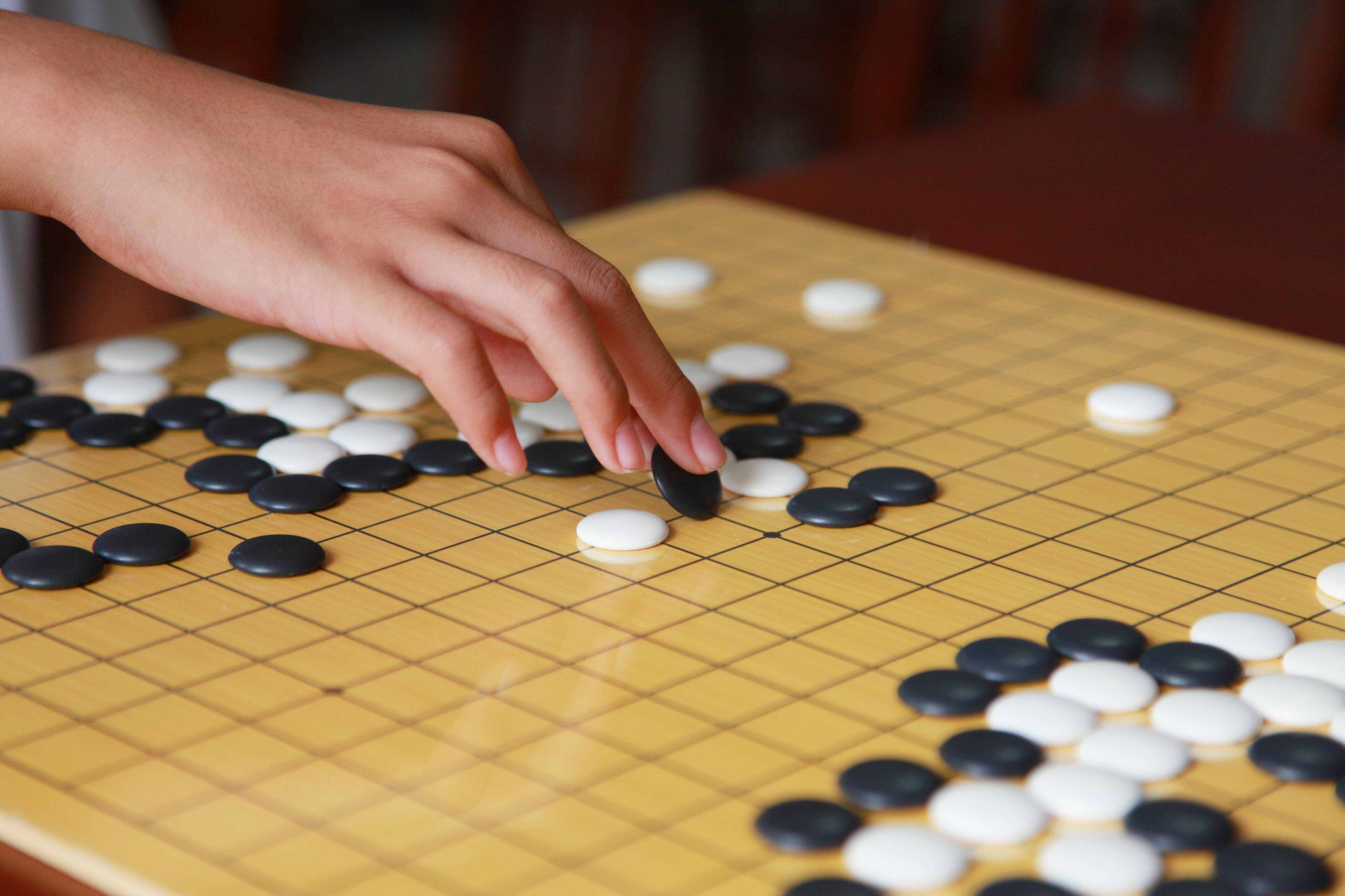 為什么要讓孩子學圍棋？青島文淵閣圍棋道場告訴您