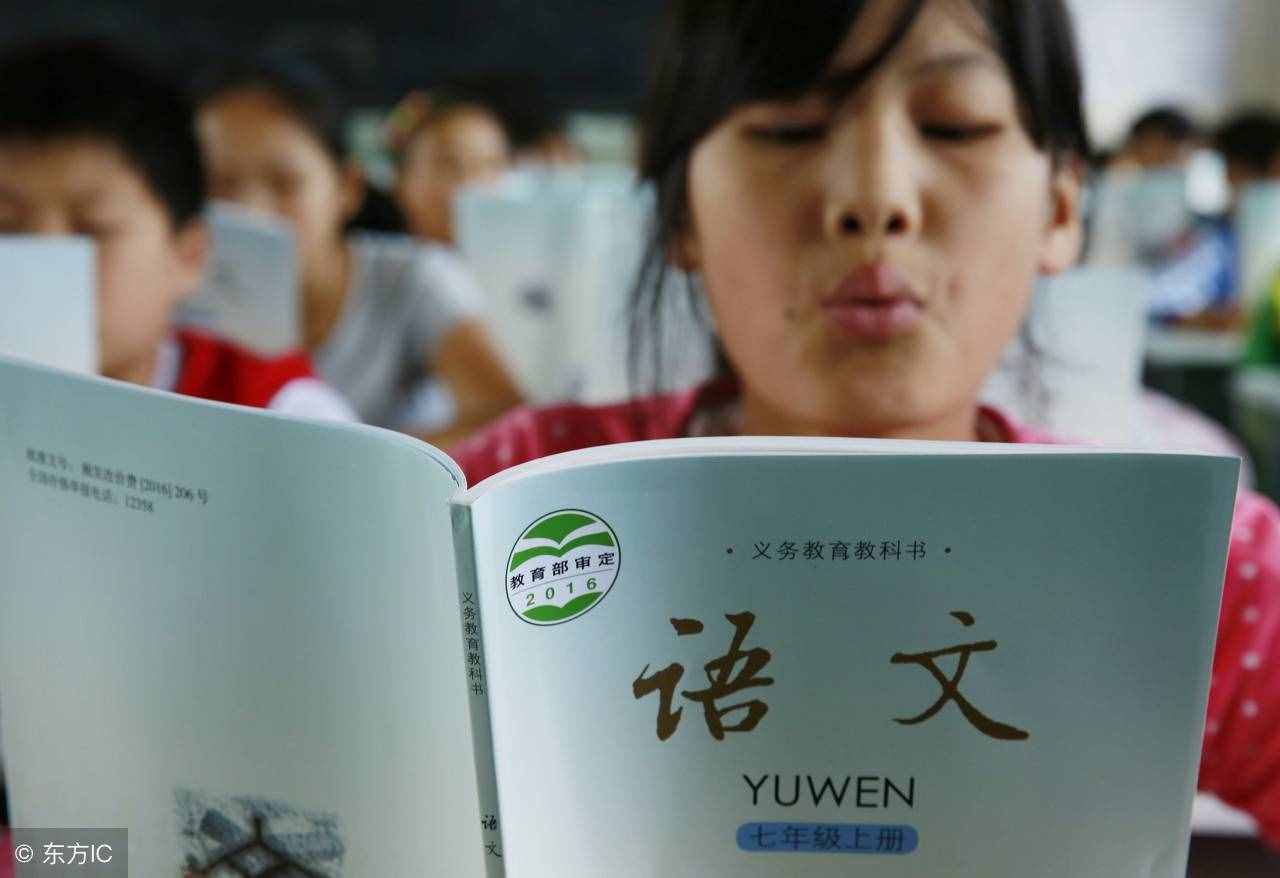 老師說，跟著課文寫作文，考生學寫作的捷徑