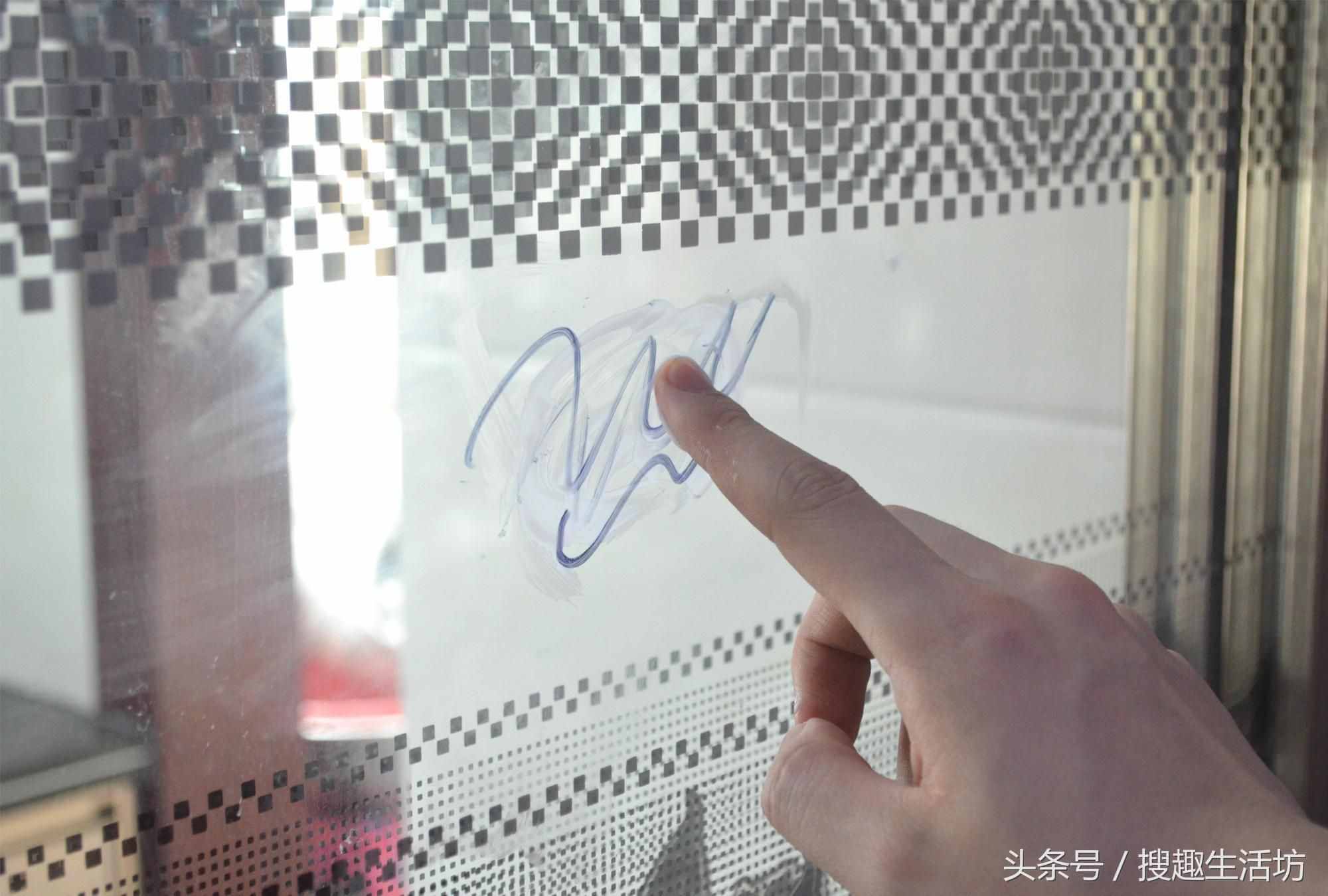 怎么去除記號筆的痕跡？只需涂點(diǎn)它擦一擦，立馬干凈如初