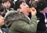 今日更新王思聰熱狗（王思聰熱狗是什么）