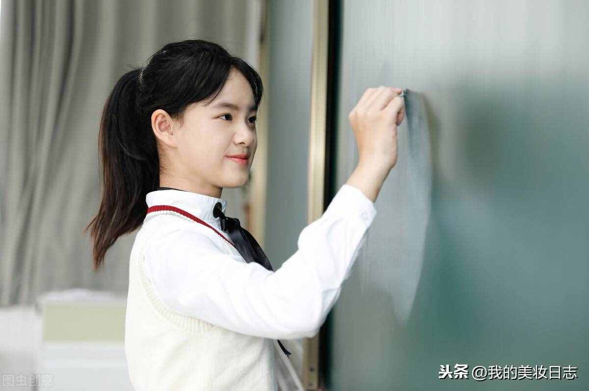 小女孩發(fā)型簡單扎法推薦，簡單易扎，三分鐘搞定發(fā)型出門