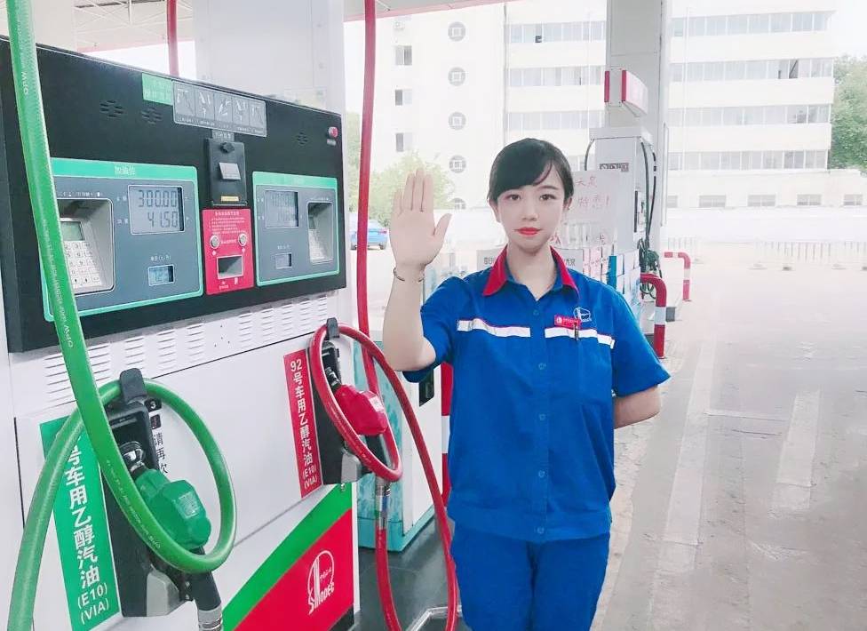 汽車“加200”和“加滿油”里面暗藏學(xué)問，老司機省錢新手卻傷車